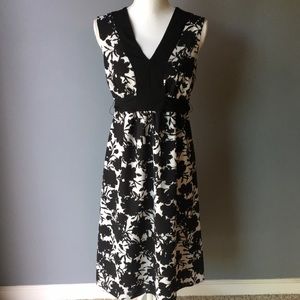 George ME V-neck Tie Back Dress Black/White 14